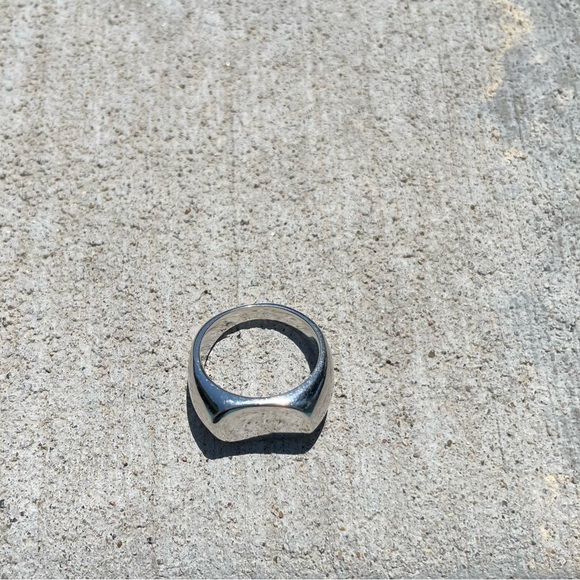 Jennifer Fisher NEW Horizontal Scoop Silver Ring Various Sizes MSRP $225 - Picture 7 of 9